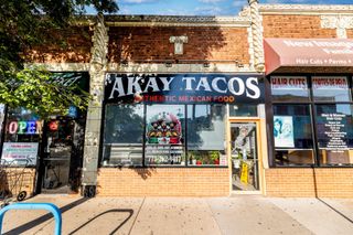 7360 N Clark Street, Chicago, IL 60626
