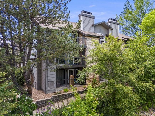 2575 S Syracuse Way K201, Denver, CO 80231