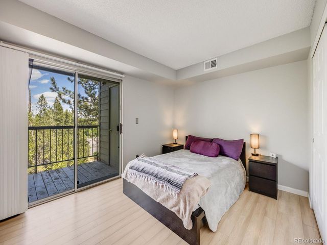 2575 S Syracuse Way K201, Denver, CO 80231