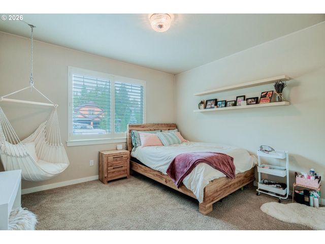 51868 TRAPPER GEORGE Ln, La Pine, OR 97739