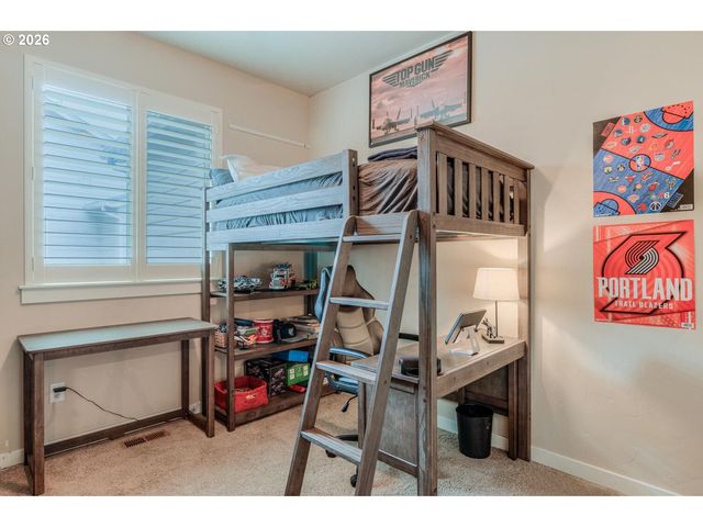 51868 TRAPPER GEORGE Ln, La Pine, OR 97739