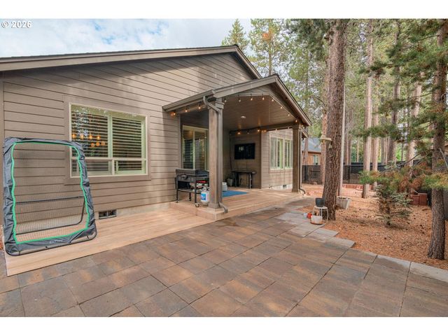 51868 TRAPPER GEORGE Ln, La Pine, OR 97739