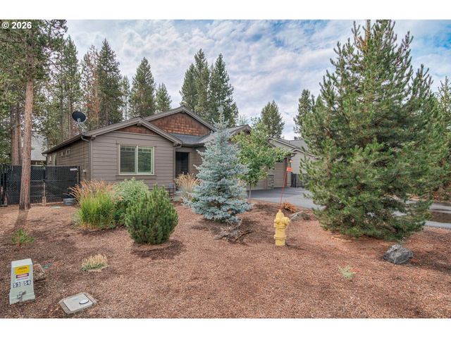 51868 TRAPPER GEORGE Ln, La Pine, OR 97739