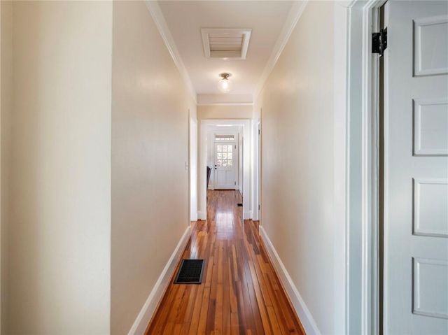 19 Fourth Street, Gainesville, GA 30504