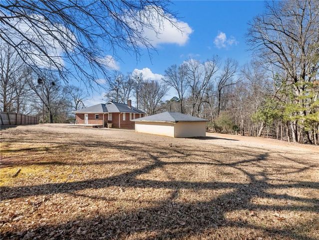 19 Fourth Street, Gainesville, GA 30504