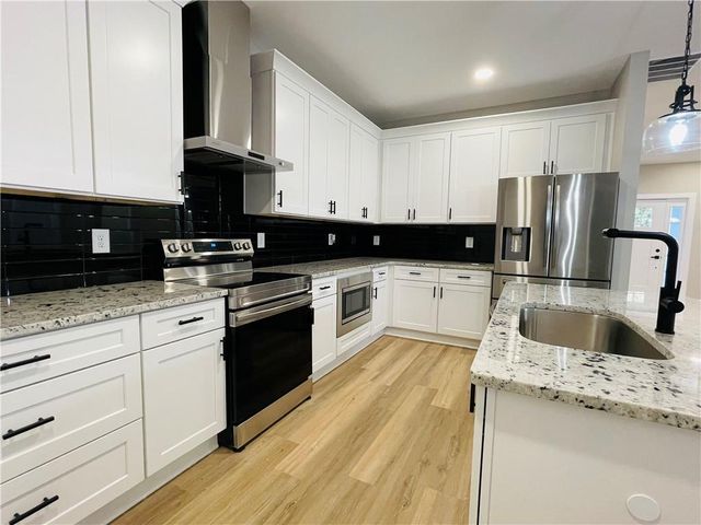 3189 Jackson, Hapeville, GA 30354