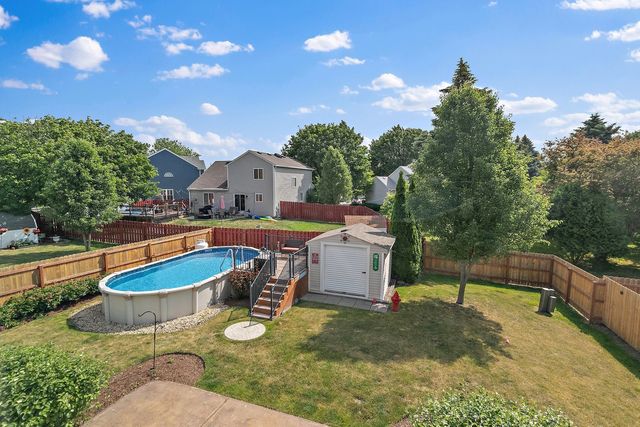 1239 Angeline Drive, South Elgin, IL 60177
