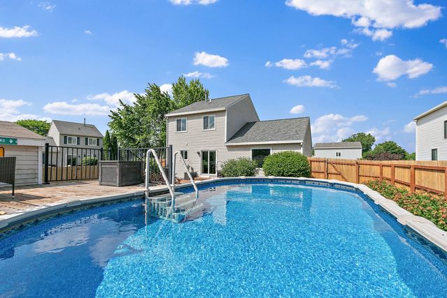 1239 Angeline Drive, South Elgin, IL 60177