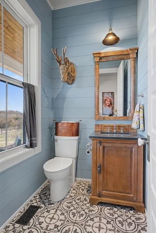 710 Callis Rd, Lebanon, TN 37090