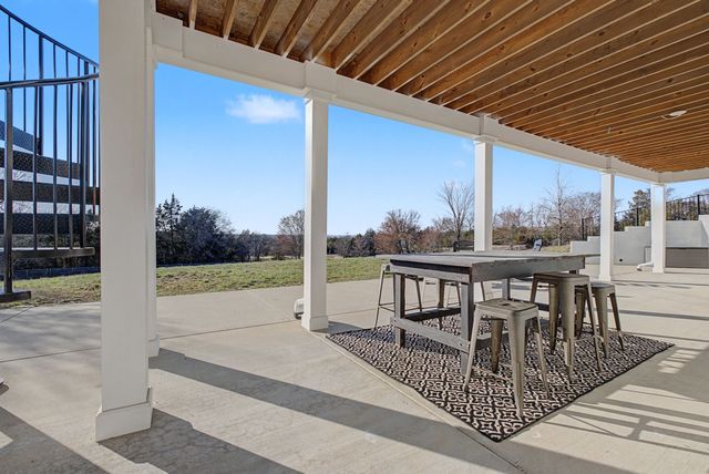 710 Callis Rd, Lebanon, TN 37090