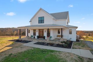 710 Callis Rd, Lebanon, TN 37090