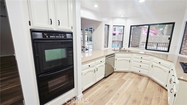 7001 Margaret Court, Bakersfield, CA 93309