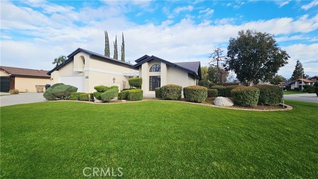 7001 Margaret Court, Bakersfield, CA 93309