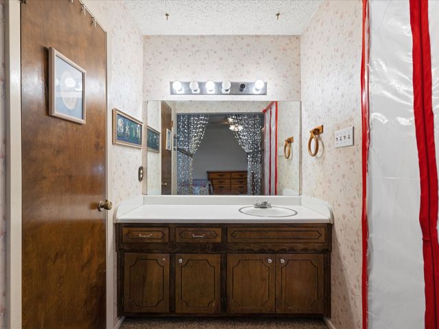 6508 Paula Court, North Richland Hills, TX 76182