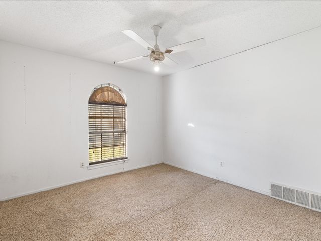 6508 Paula Court, North Richland Hills, TX 76182