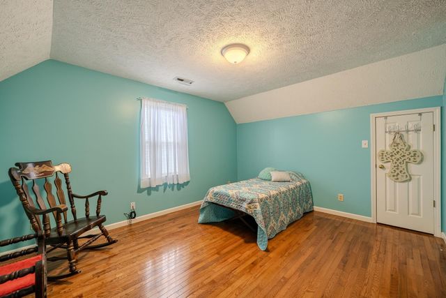 1635 CHOATE CREEK RD, Savannah, TN 38372