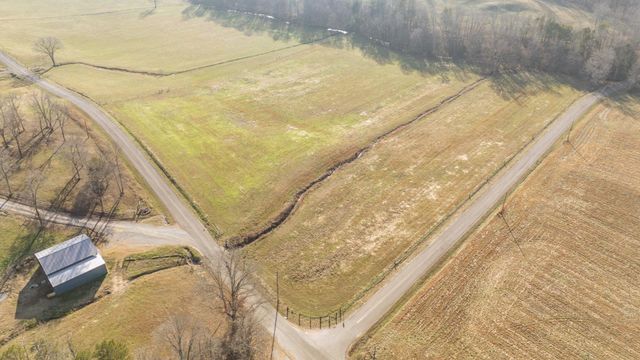 1635 CHOATE CREEK RD, Savannah, TN 38372