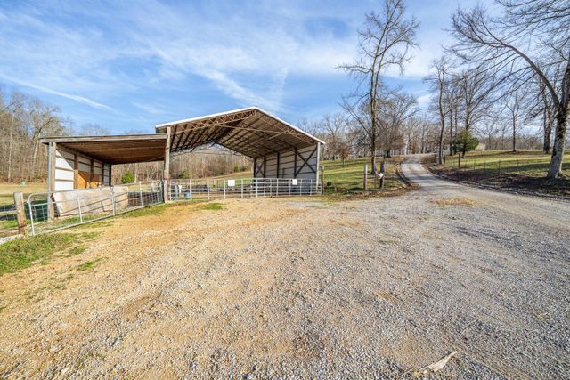 1635 CHOATE CREEK RD, Savannah, TN 38372