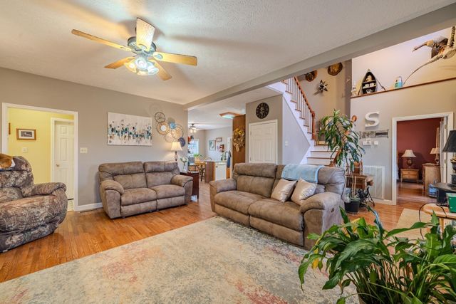 1635 CHOATE CREEK RD, Savannah, TN 38372