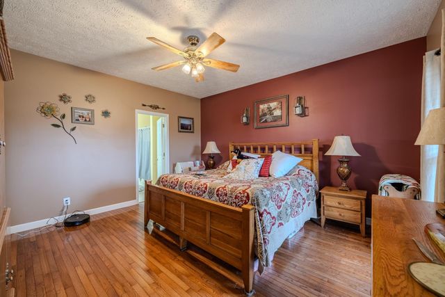 1635 CHOATE CREEK RD, Savannah, TN 38372