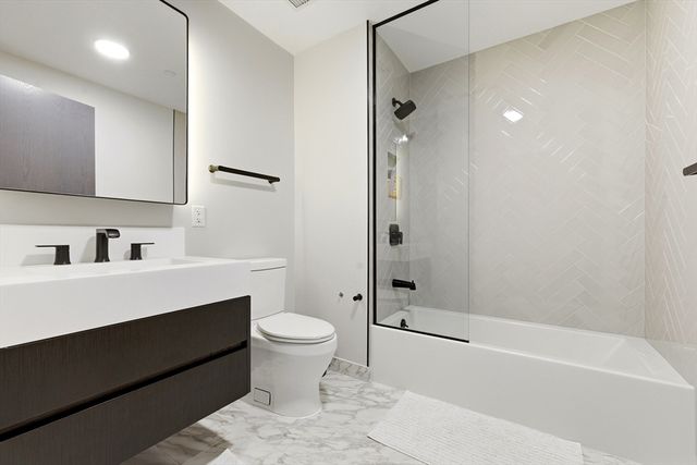 55 Lagrange 403, Boston, MA 02116