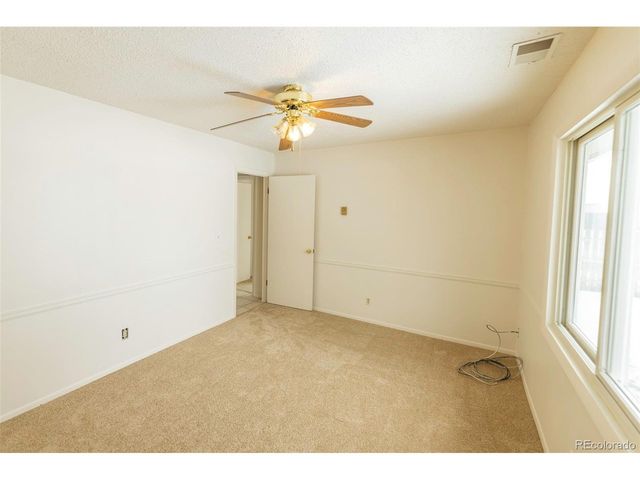 1049 Denver St, Calhan, CO 80808
