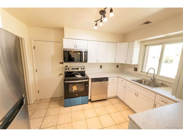 1049 Denver St, Calhan, CO 80808