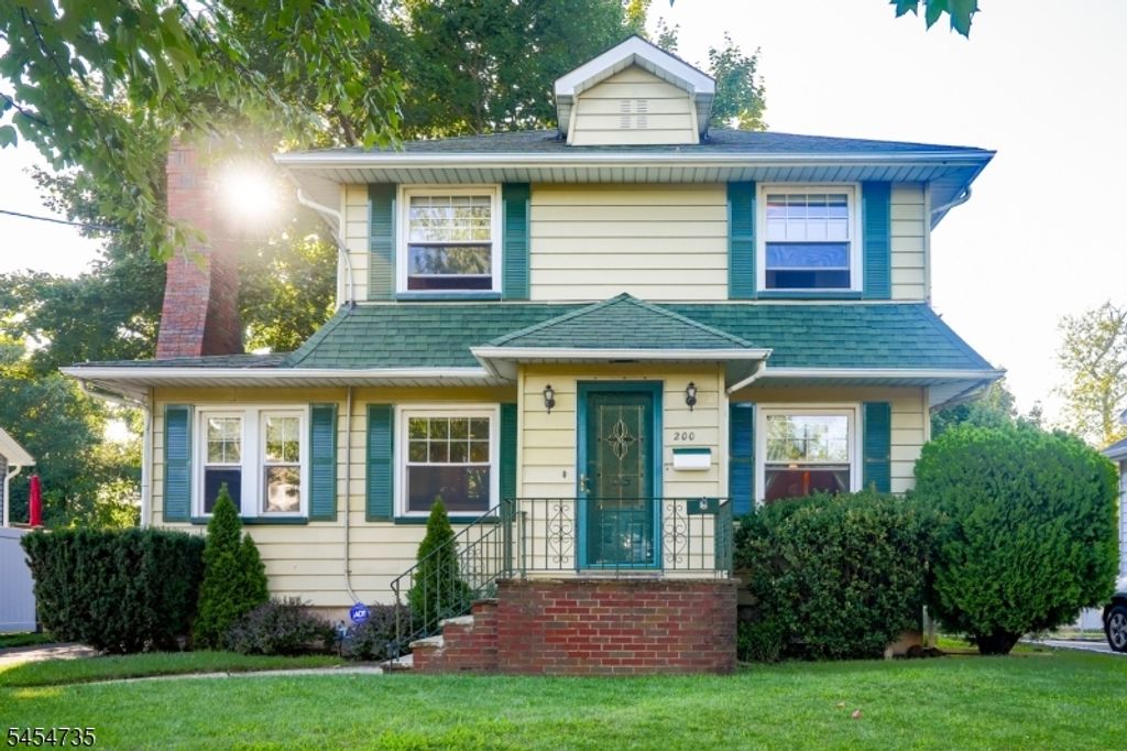 200 Elm Ave, Teaneck Twp., NJ 07666 — photo 2