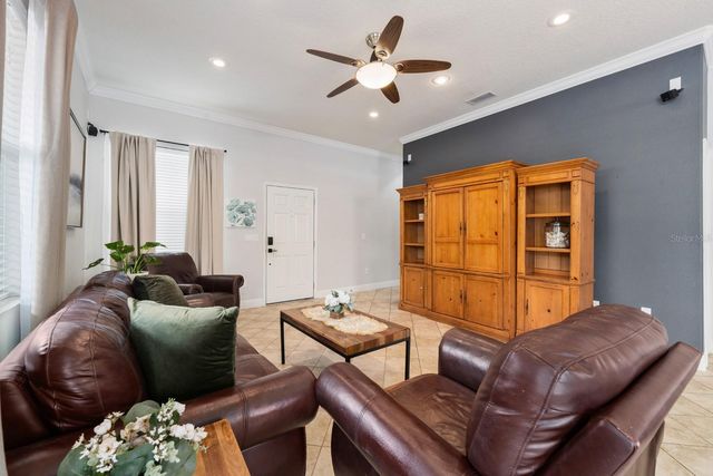 3411 W NORTH B STREET, Tampa, FL 33609
