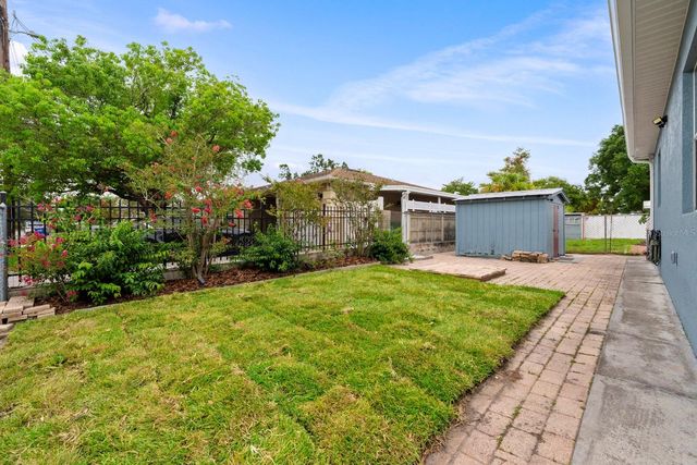 3411 W NORTH B STREET, Tampa, FL 33609