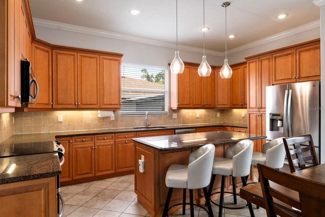 3411 W NORTH B STREET, Tampa, FL 33609