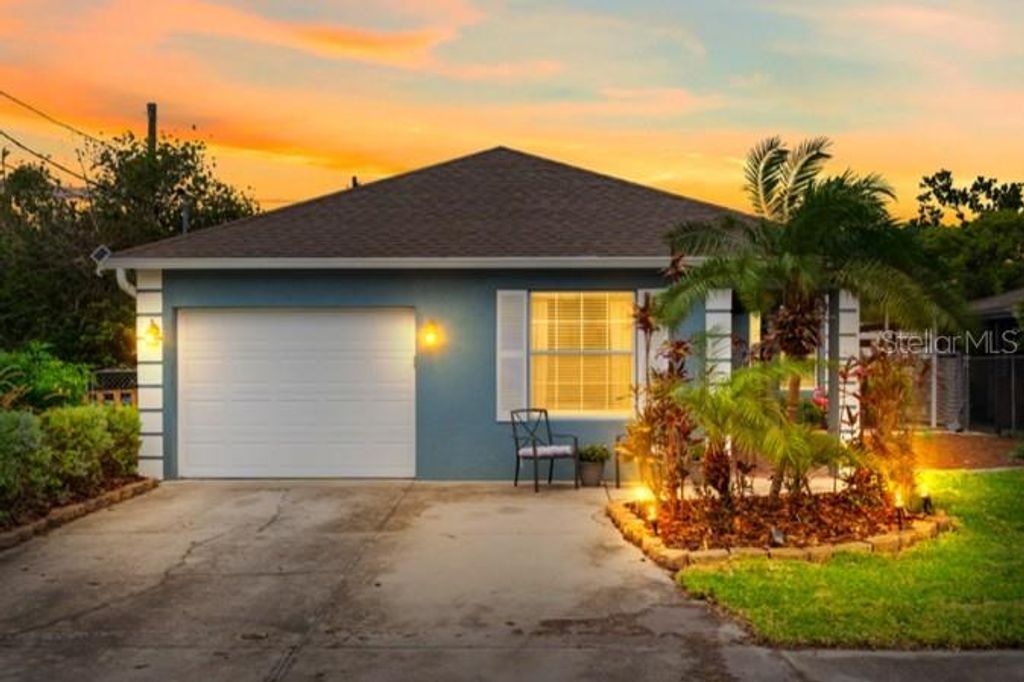 3411 W NORTH B STREET, Tampa, FL 33609