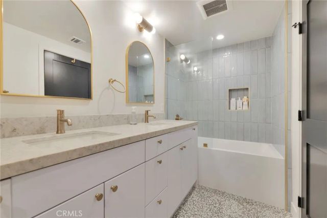 4941 Rigoletto Street, Woodland Hills, CA 91364