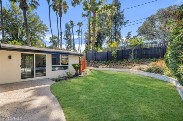 4941 Rigoletto Street, Woodland Hills, CA 91364