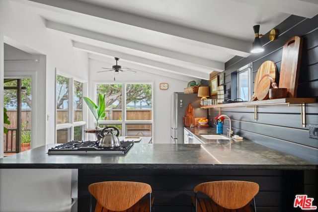 29500 Heathercliff Rd 69, Malibu, CA 90265