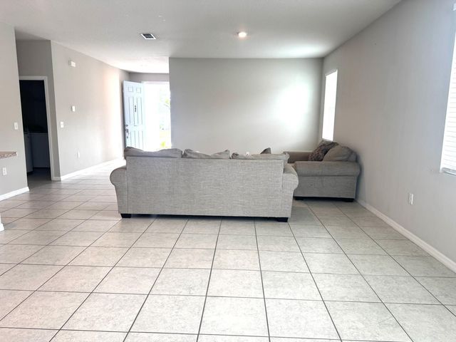 863 HUDSON VALLEY DRIVE, Kissimmee, FL 34759