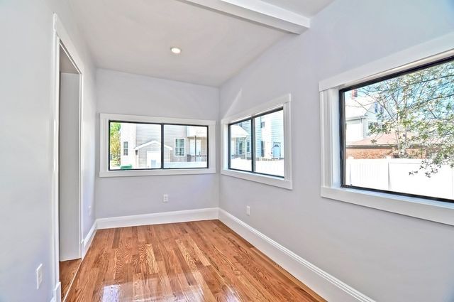 12 Emerald St 1, Medford, MA 02155