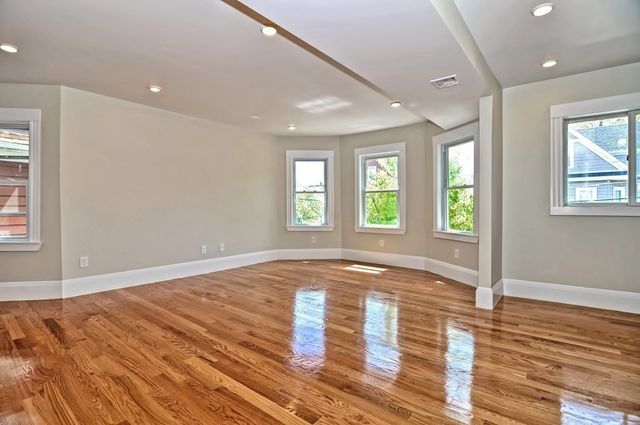 12 Emerald St 1, Medford, MA 02155