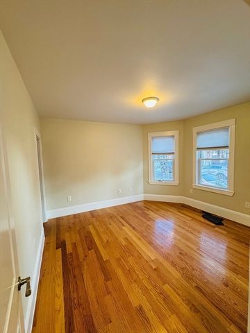 12 Emerald St 1, Medford, MA 02155