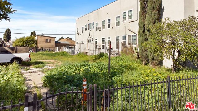 335 N Soto Street, Los Angeles, CA 90033