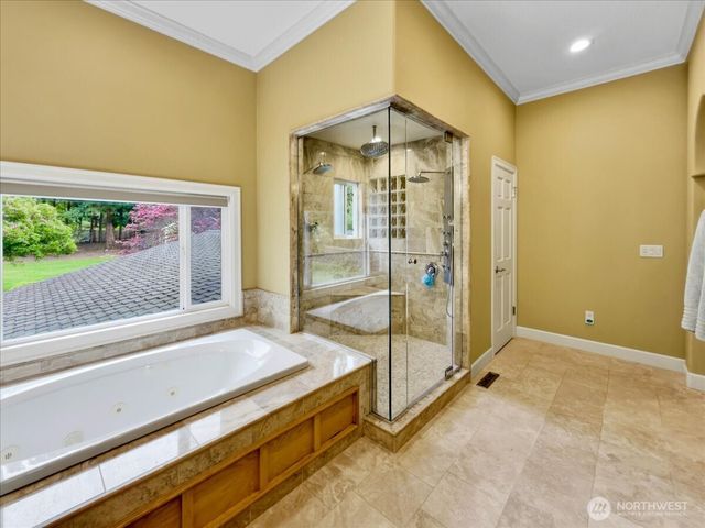 20622 SE 135th Street, Issaquah, WA 98027