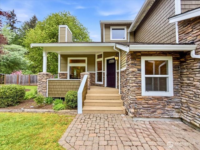 20622 SE 135th Street, Issaquah, WA 98027