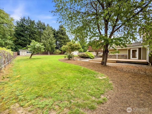 20622 SE 135th Street, Issaquah, WA 98027