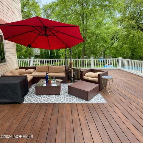 24 Sunny Woods Lane, Jackson, NJ 08527