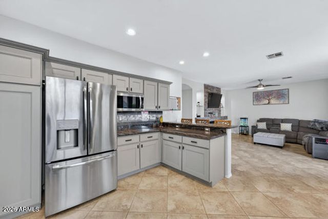 1395 W BROWNING Way, Chandler, AZ 85286