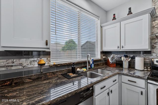 1395 W BROWNING Way, Chandler, AZ 85286