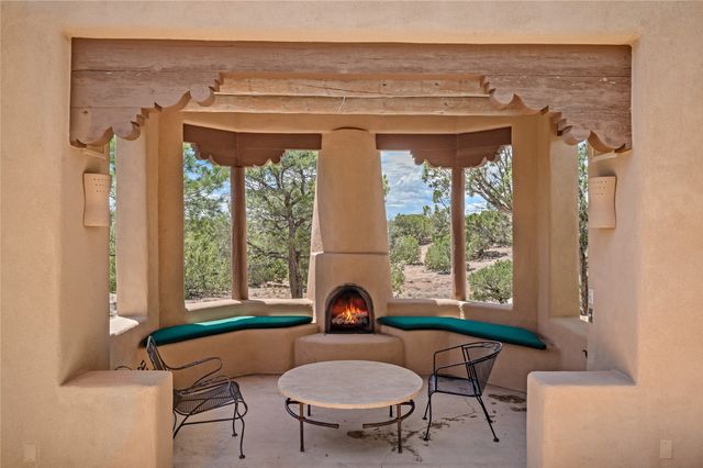 25 Bluestem Drive, Santa Fe, NM 87506