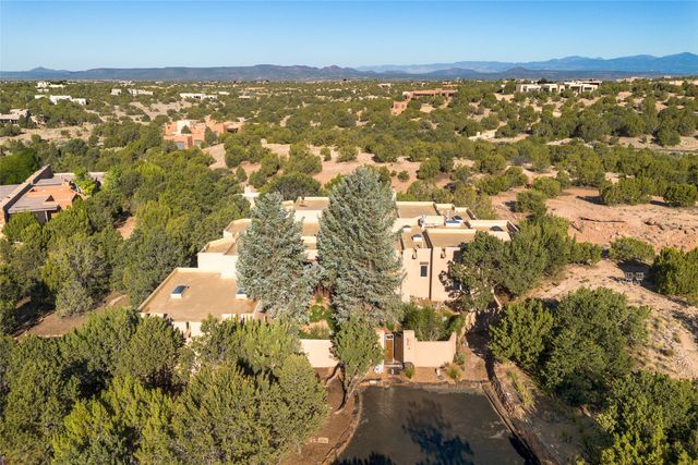 25 Bluestem Drive, Santa Fe, NM 87506