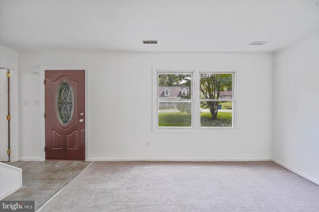 25 WILLOW BRANCH PL, Fredericksburg, VA 22405