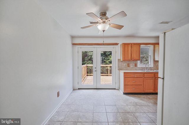 25 WILLOW BRANCH PL, Fredericksburg, VA 22405
